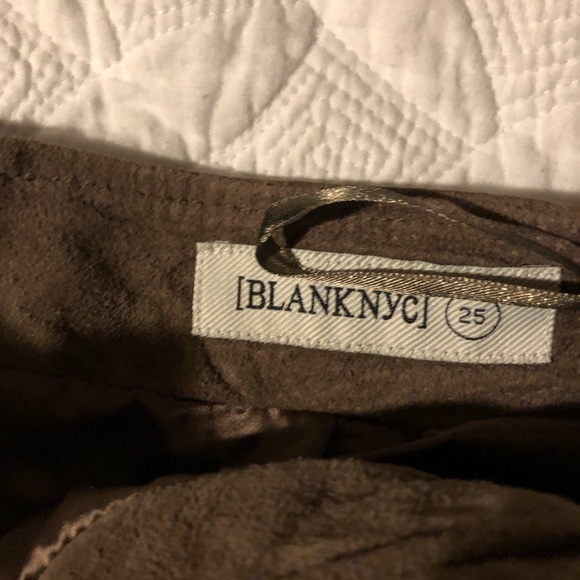 NWOT Blank NYC Suede Mini Skirt - Picture 6 of 6